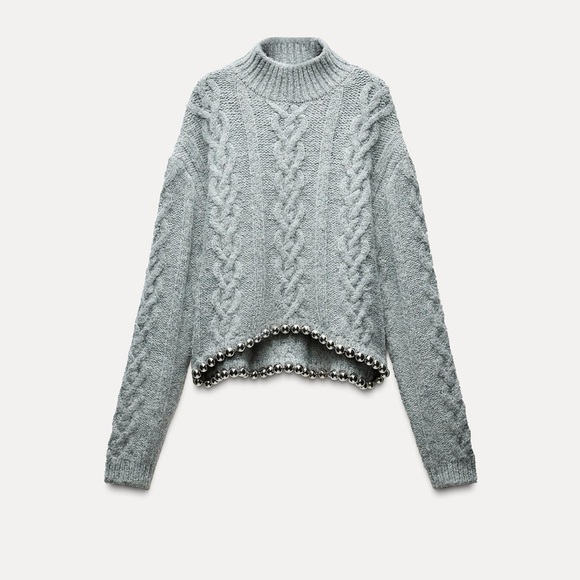 Zara Gray Cowl Neck Sweater with Chunky Cable Knit Design - Picture 4 of 6